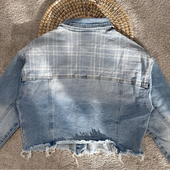 KanCan Jean Jacket Longsleeve Cropped Plaid Details Aligyn Frayed Hem Blue S - Picture 7 of 16
